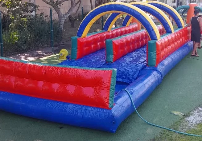 Aluguel de slide radical com piscina no Rio de Janeiro – RJ